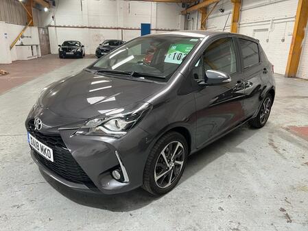 TOYOTA YARIS 1.5 VVT-i Design 