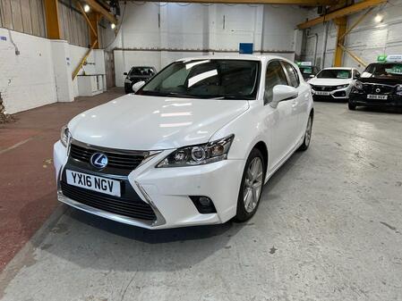 LEXUS CT 200H 1.8 Advance