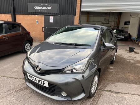 TOYOTA VITZ 1.3 Petrol